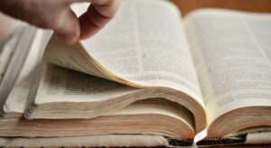book pages, bible, scroll-2021302.jpg